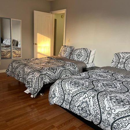 Lovely Three Bedroom Apartment Near Jersey City And Newyork Linden Exteriör bild