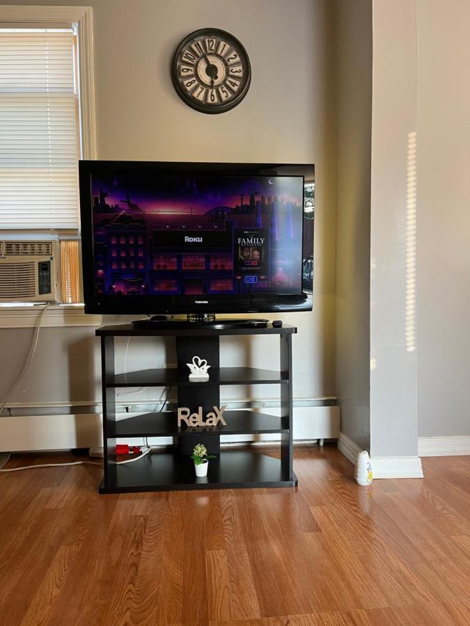 Lovely Three Bedroom Apartment Near Jersey City And Newyork Linden Exteriör bild