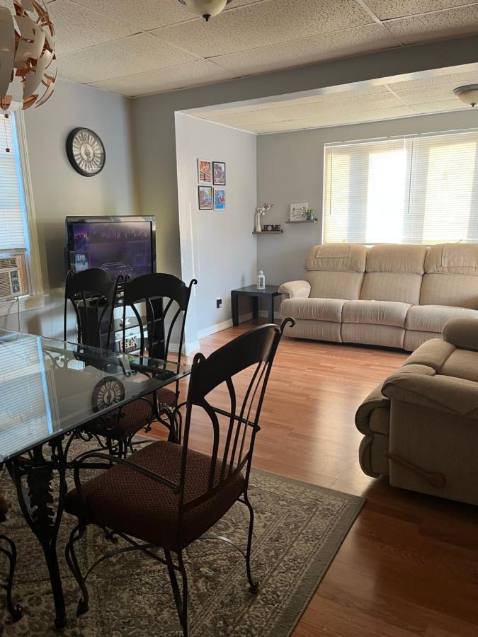 Lovely Three Bedroom Apartment Near Jersey City And Newyork Linden Exteriör bild